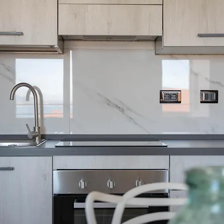 דירה Vista Mare: Moderno Loft Al Centro Di אלגהרו